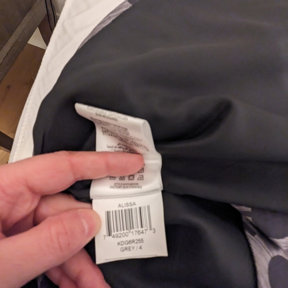 ♥️ MAX & CLEO "ALISSA" STRAPLESS COCKTAIL DRESS SIZE 4♥️ - Picture 3 of 4